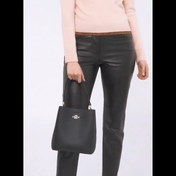 NWT Coach Small Town Bucket Bag Black/Oxblood Gold Hardware Still in Packaging - Picture 10 of 15